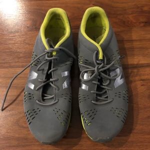 New Balance Tennis Shoes